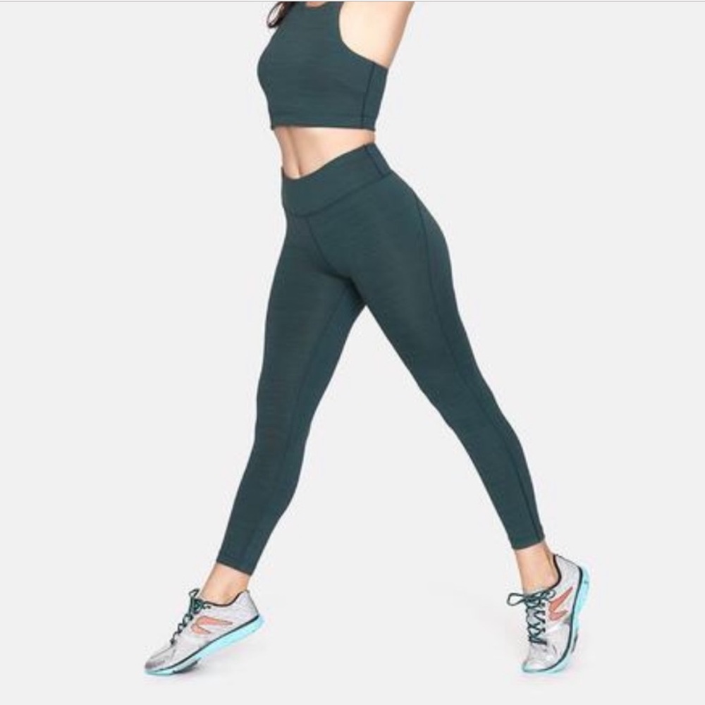 Outdoor Voices TechSweat 7/8 Flex leggings